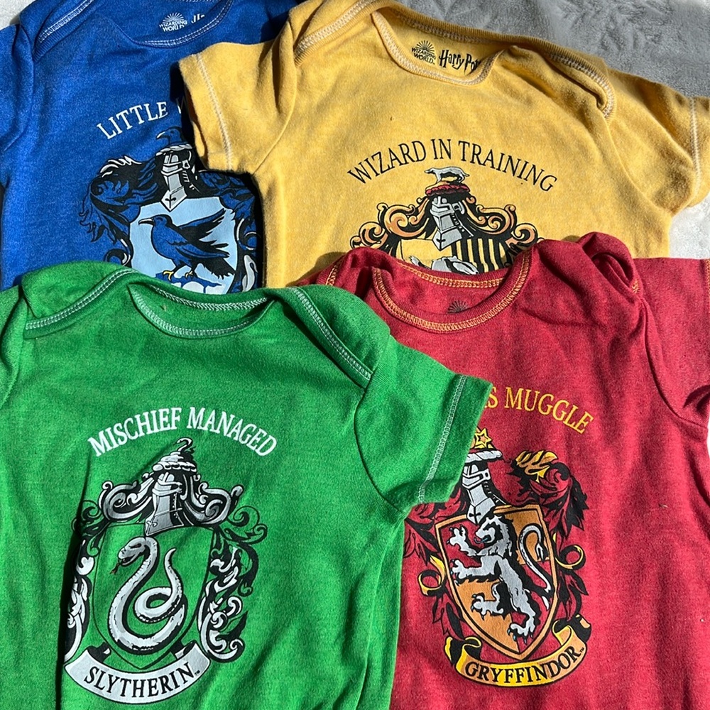 Wizarding World: Harry Potter 6-9M House Sorting Bodysuits